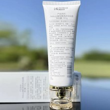 爱奴雅 亮妍洁容霜100g 泡沫丰富、温柔洁净、易于冲洗、洗后无紧绷干涩感